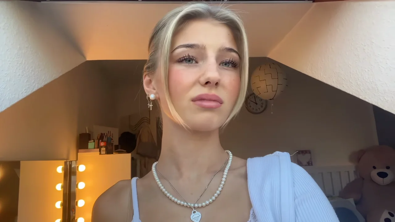 Thumbnail at 1:44