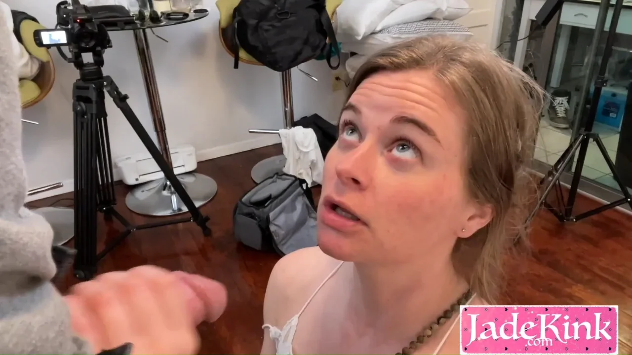 Thumbnail at 0:05