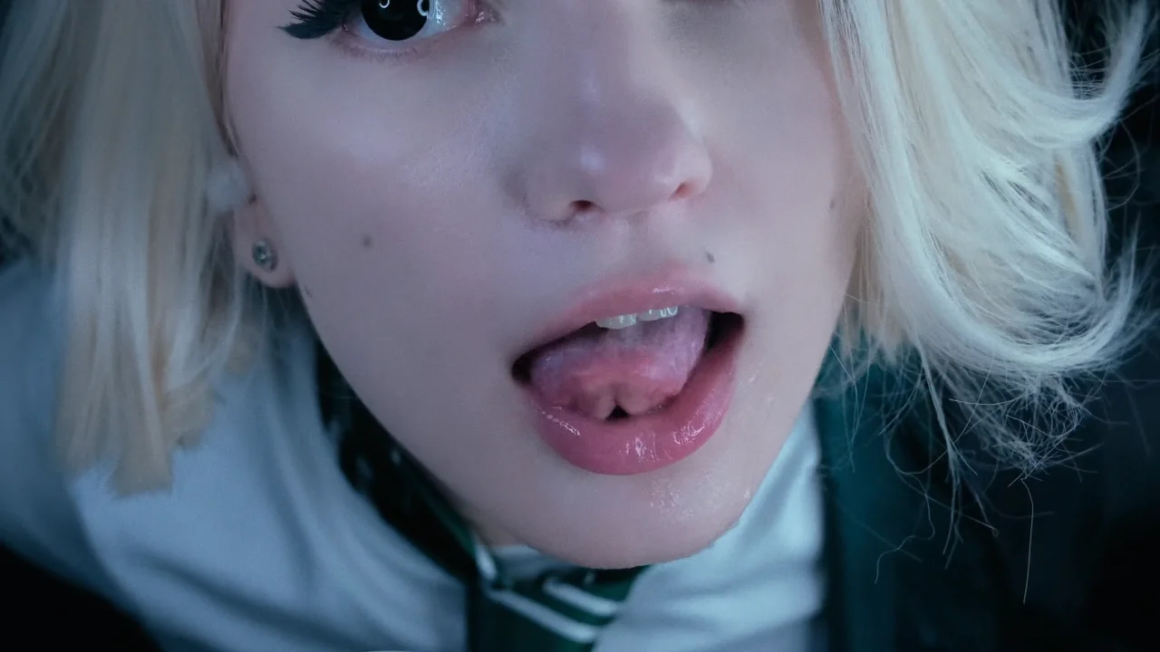 Thumbnail at 0:17