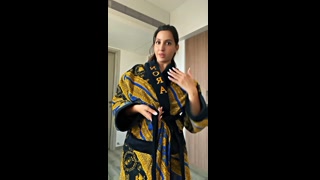 Thumbnail at 0:02