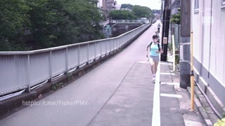 Thumbnail at 0:01