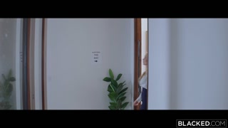 Thumbnail at 0:32