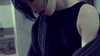 Thumbnail at 0:10