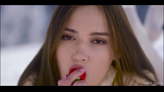 Thumbnail at 0:09