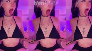 Thumbnail at 0:04