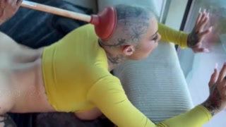 Thumbnail at 0:25