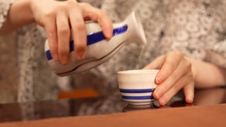 Thumbnail at 0:18