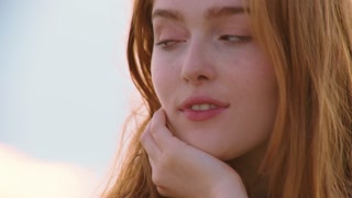 Thumbnail at 0:07