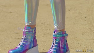 Thumbnail at 0:21