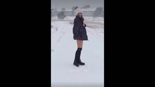 Thumbnail at 0:32