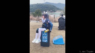 Thumbnail at 0:04