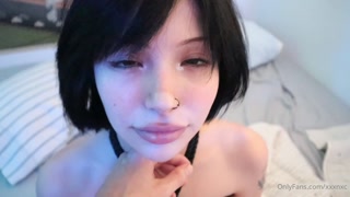 Thumbnail at 0:02