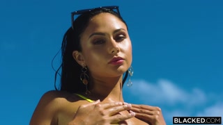 Thumbnail at 0:40