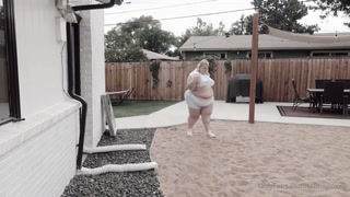 Thumbnail at 0:19