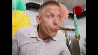 Thumbnail at 0:04