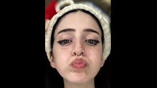 Thumbnail at 0:02