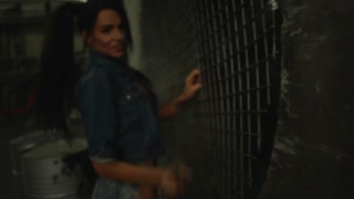 Thumbnail at 0:11