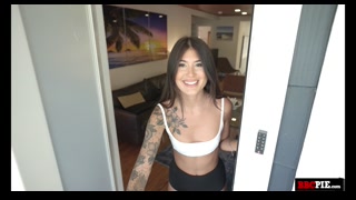 Thumbnail at 0:04