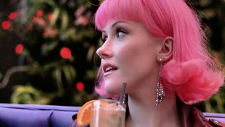 Thumbnail at 0:05